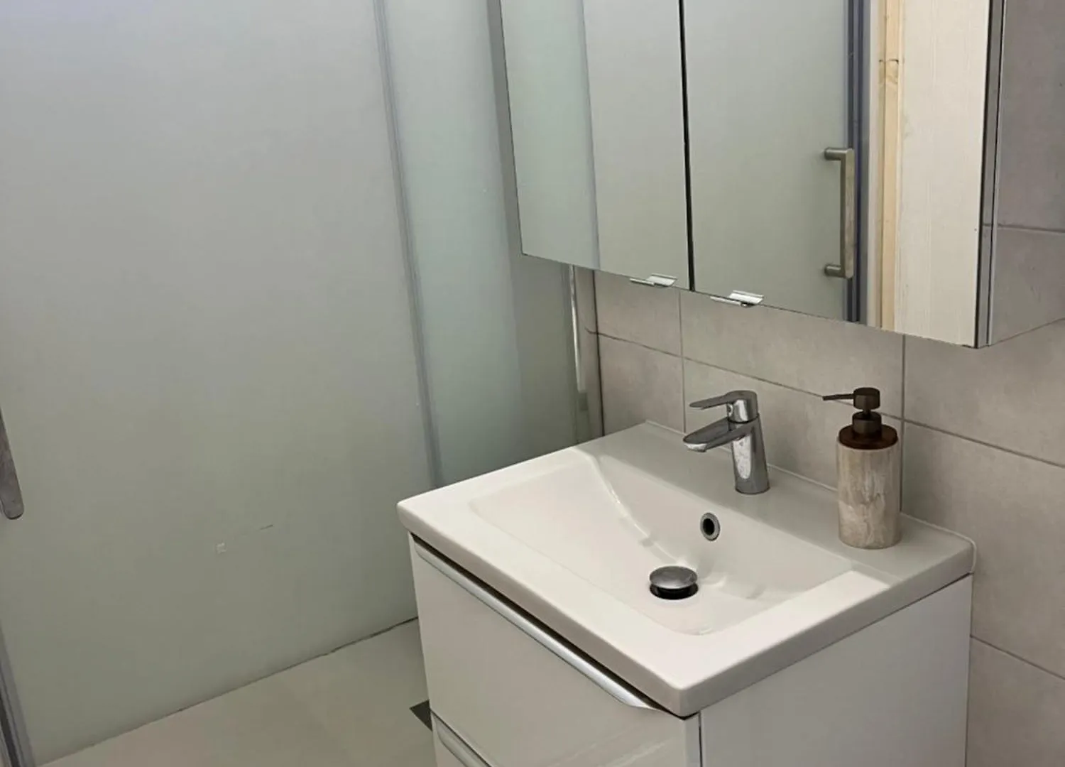 L'Absolu Revy - Paris - Orly - Rer C Apartment Sainte-Genevieve-des-Bois