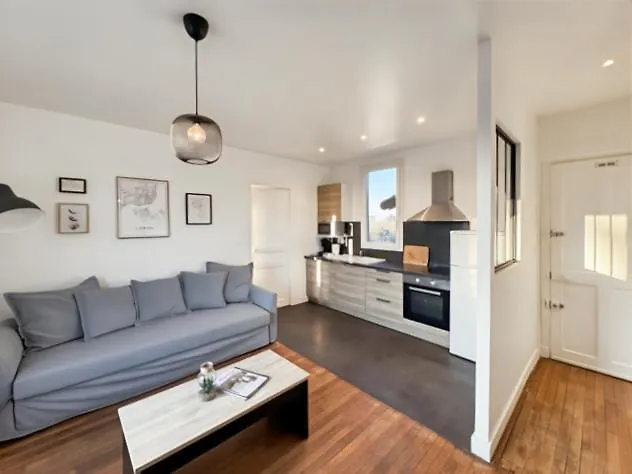 L'Absolu Revy - Paris - Orly - Rer C Apartment Sainte-Genevieve-des-Bois